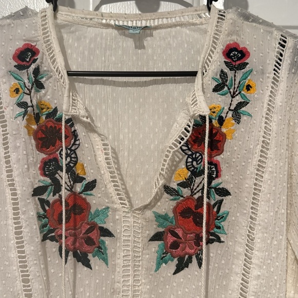 Nostalgia Embroidered Boho Floral Peasant Blouse Tunic Top Cream Shirt Sz Large - Picture 3 of 9